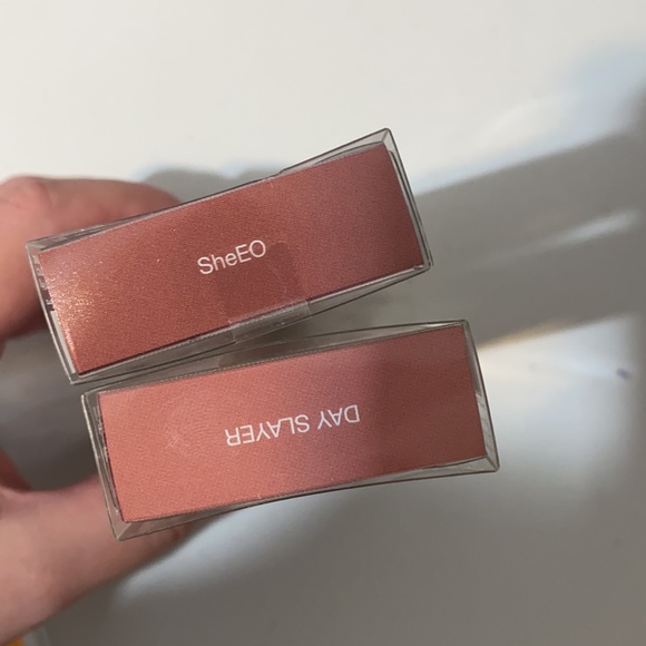 Sold! Huda Beauty Demi Matte Cream Liquid Lipsticks - Picture 2 of 4
